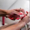 Eye Of Love – Phéromones de parfum lgbtq matchmaker red diamond pour elle 10 ml – vue 4 Eye Of Love – Phéromones de parfum lgbtq matchmaker red diamond pour elle 10 ml – vue 4 – Bien-être intime