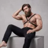 Fetish Submissive – Harnais en cuir écologique pour hommes avec poitrine croisée – vue 4 – Lingerie homme