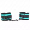Kink – Appareils de poignet en nylon à crochet et boucle noir-bleu réglable 18-32 cm x 5 cm – vue 2 – BDSM & fétichisme