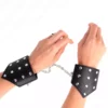 Kink – Bracelets style point noir avec chaîne réglable 17-23 cm x 8,5 cm – BDSM & fétichisme