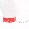 Kink – Collier rivet anneau avec ceinture 65 cm rouge ajustable 36-50 cm x 3,8 cm – vue 4 Kink – Collier rivet anneau avec ceinture 65 cm rouge ajustable 36-50 cm x 3,8 cm – vue 4 – BDSM & fétichisme
