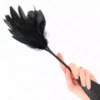 Kink – Plumes chacouillées à volant 48 cm – BDSM & fétichisme