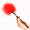 Kink – Plumes tickle rouges utilisées pour le kit bondage 27 cm – BDSM & fétichisme
